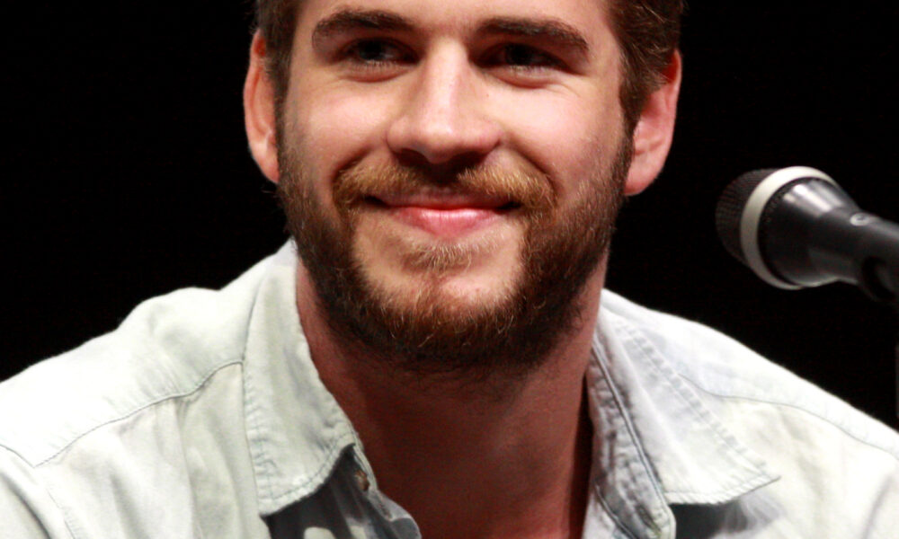 Meet Liam Hemsworth A Celebration Of His Talents And Achievements - 2djrwu3