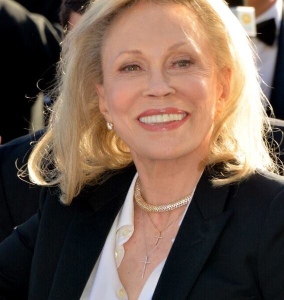 Faye Dunaway - Popular People Bio